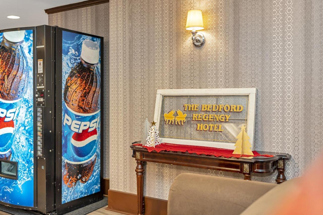 ויקטוריה The Bedford Regency Hotel מראה חיצוני תמונה